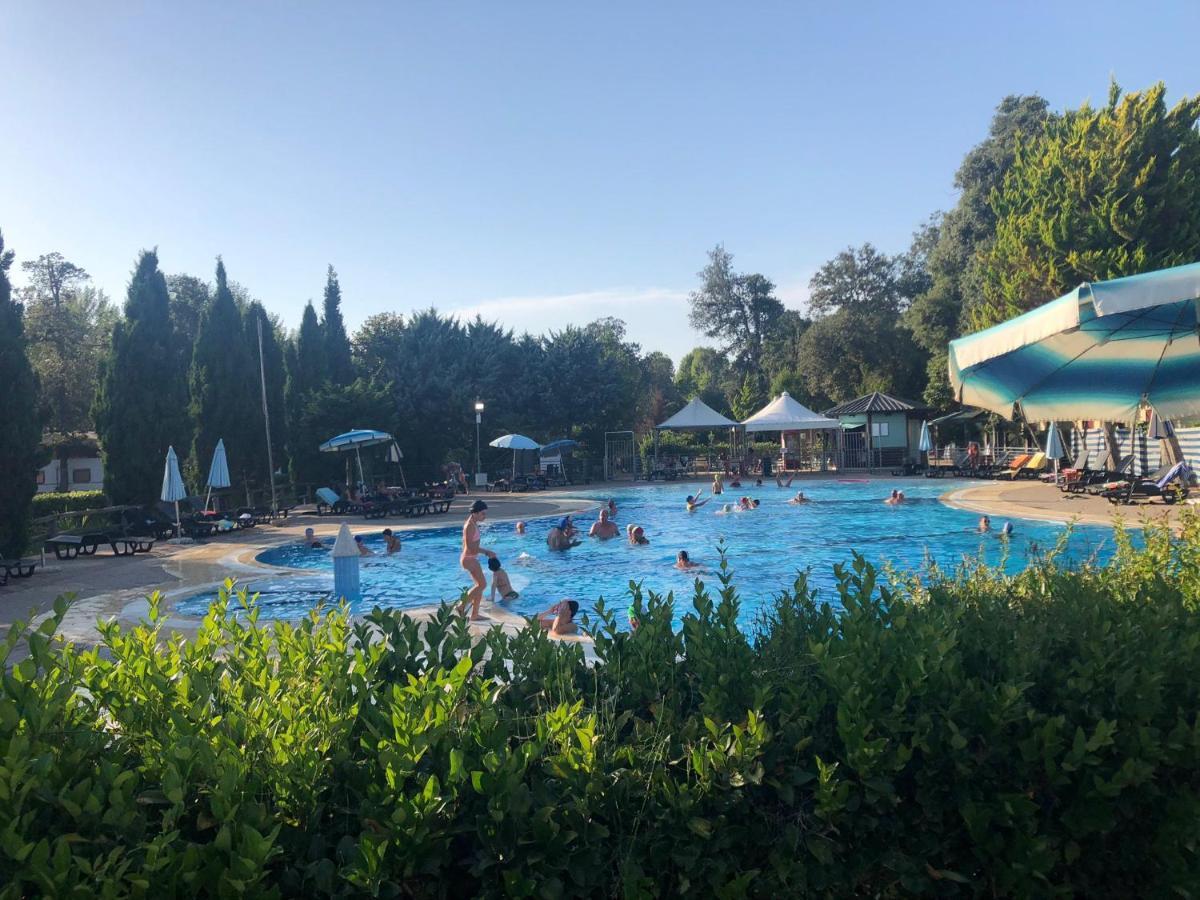 Toskana, Viareggio, Chalet Zona Rosa 1 Mit Klimaanlage Und Wlan Extérieur photo